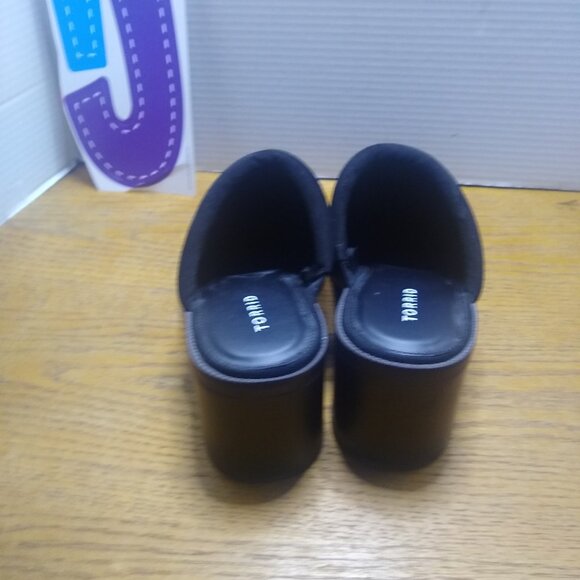Torrid Women's Black Suede Platform Mules 10 ww - Picture 2 of 7
